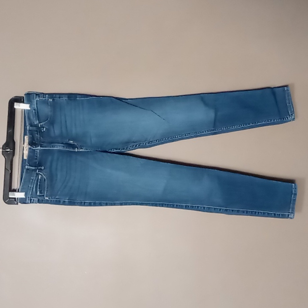 Hollister Size 3S 26W 28L Super Skinny High Rise